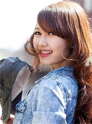 Nhung Gohumo được nhiều người nhận xét là một cô gái sống thật, vui buồn gì đều thể hiện, hài hước và rất thẳng tính, cũng đôi khi khiến người khác khó chịu vì nghĩ gì nói vậy. 