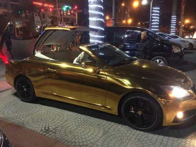 Chơi ngông như đại gia Việt: Ăn chơi tiếc gì... vàng rơi