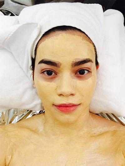 Chơi ngông như đại gia Việt: Ăn chơi tiếc gì... vàng rơi