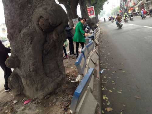 Cô gái trẻ tử nạn đúng ngày sinh nhật: Có liên quan đến cảnh sát cơ động?