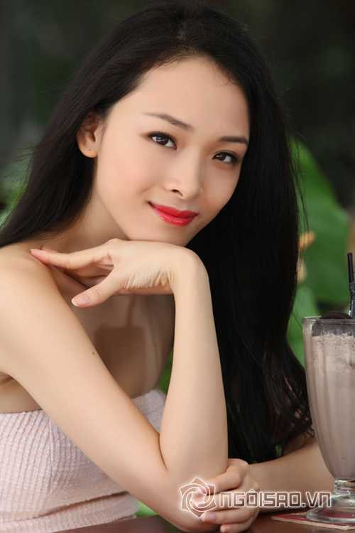 Trương Hồ Phương Nga là một trong những sao Việt gặp mâu thuẫn với bố mẹ