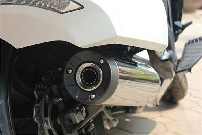 NM4 ???c ??nh gi? l? m?t trong nh?ng m?u xe c?a Honda ???c trang b? nh?ng c?ng ngh? ti?n ti?n nh?t hi?n nay.