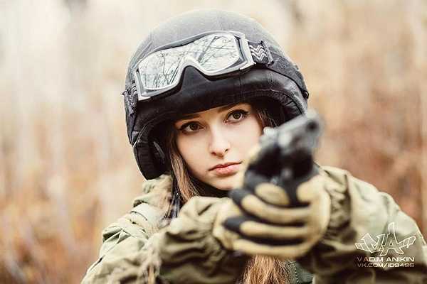 Không chỉ nổi tiếng ở Nga, cô gái này còn thu hút một lượng fan lớn trên toàn thế giới.