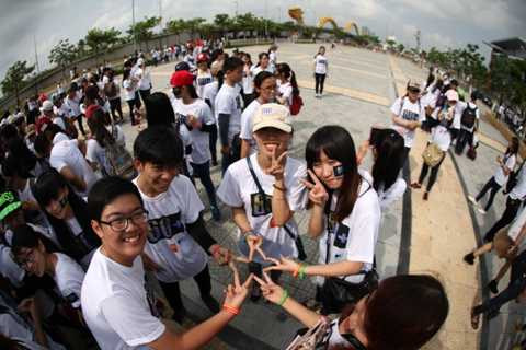 Đà Nẵng, 'Giờ trái đất'', hàng người, sinh viên, hưởng ứng