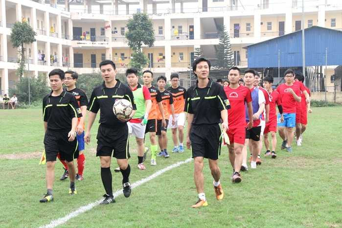 hội trường 95 năm THPT chuyên Lê Hồng Phong