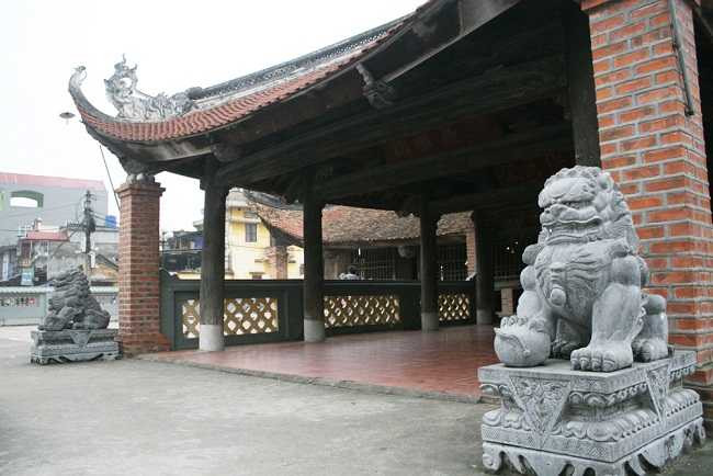 Bắc Ninh di dời 'hiện vật lạ' ra khỏi di tích đình làng Hồi Quan