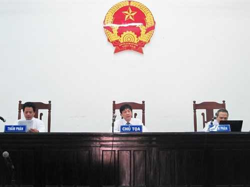 Xét xử phúc thẩm vụ công an xã đánh chết học sinh lớp 9