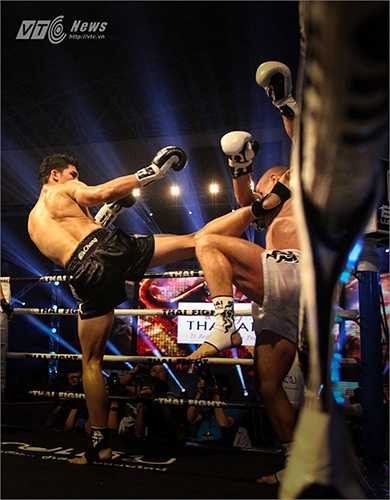 Kao Kratai (gối thỏ): Được dùng khi võ sĩ đang ở trong góc hoặc giữa sàn để tiêu hao sức lực và sự dẻo dai của đối phương.