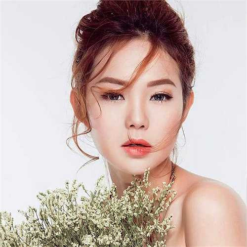 Minh Hằng là một trong những nữ ca sỹ đình đám nhất showbiz Việt.