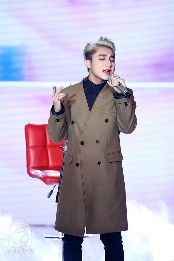 Nhạc sĩ Phó Đức Phương cho rằng cần cấm phát hành ca khúc.