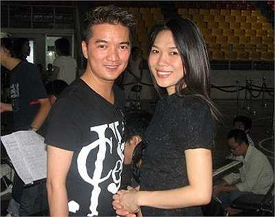 Trải qua khá nhiều đồn đoán, mối quan hệ giữa Mỹ Tâm và Đàm Vĩnh Hưng vẫn chưa có 1 lời giải thích rõ ràng