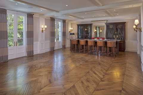 Ngắm dinh thự 65 triệu USD của ngôi sao nhạc đồng quê Kenny Rogers