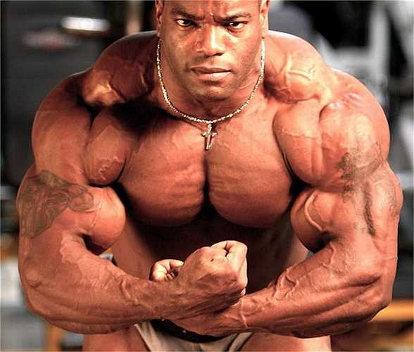 Jackson có thể tập được những phần cơ rất khó và thể hình của anh được đánh giá là đạt đến ngưỡng hoàn hảo.