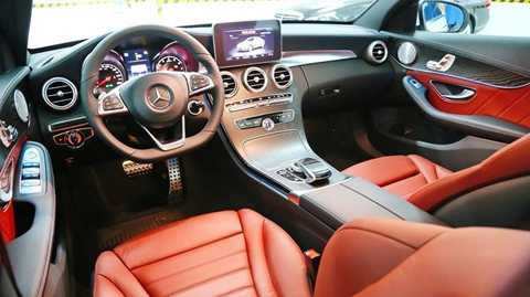 Chán siêu xe, Cường Đôla tậu Mercedes C250 AMG nội thất độc