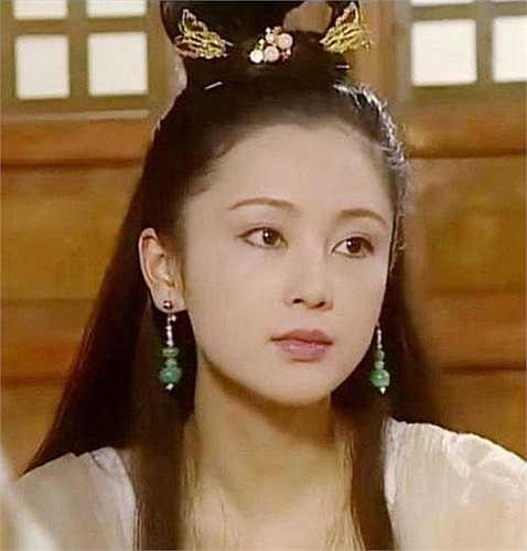 Hằng Nga (Trần Hồng) đẹp hút hồn trong bộ phim truyền hình Xuân quang xán lạn Trư Bát Giới. (Nguồn: Vietnamnet)