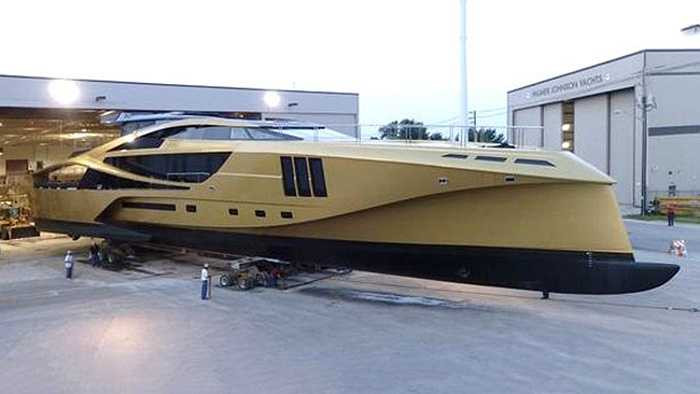 Hãng tin Business Insider đã điều tra và phát hiện ra rằng, tại Malaysia chỉ có 3 người có giá trị tài sản trên 5 tỷ USD.