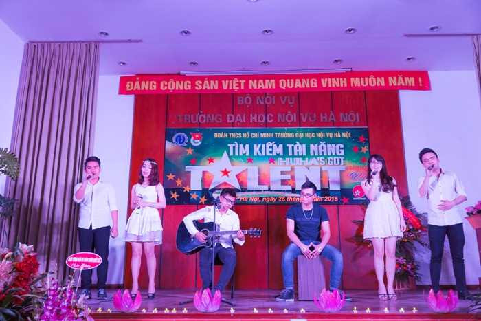 Sinh viên ĐH Nội vụ bùng nổ trong đêm 'Huha's Got Talent 2015'