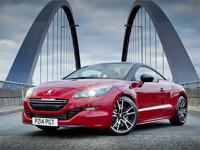 8. Peugeot RCZ Dù phần lớn nhiều người chưa quen với chiếc coupe thể thao của Pháp này, nhưng chiếc RCZ đã giành được nhiều giải thưởng kể từ lần đầu ra mắt vào năm 2009, trong đó có cả giải thưởng Coupe Top Gear của năm.