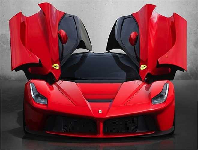 Dáng vẻ bóng bẩy gần giống tàu vũ trụ đã đưa nó trở thành một trong những chiếc siêu xe Ferrari đời cuối tốt nhất của dòng hypercar hiện nay.
