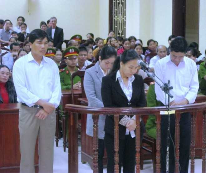 Y sỹ tiêm nhầm thuốc mê làm 3 trẻ tử vong nhận bao nhiêu năm tù?