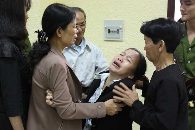 Y sỹ tiêm nhầm thuốc mê làm 3 trẻ tử vong nhận bao nhiêu năm tù?