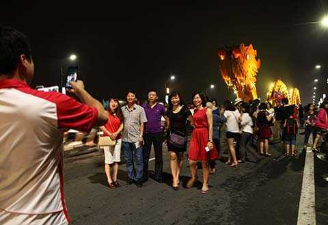 Đà Nẵng, pháo hoa, kỷ niệm 40 giải phóng, rực rỡ, sắc màu