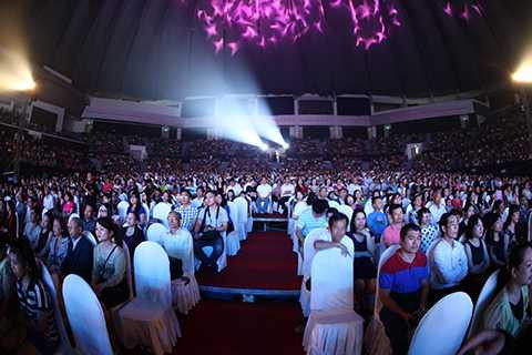 Đàm Vĩnh Hưng, Đà Nẵng, kỷ niệm 40 năm, Giải phóng thành phố, nghệ thuật,