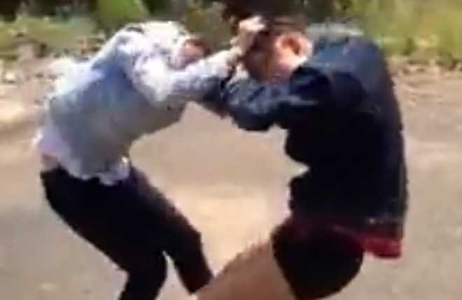 Nữ sinh bị đánh vì những lý do 'trên trời'