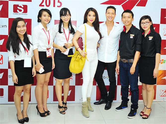 Đêm 29/3, Trương Ngọc Ánh và Kim Lý đã có cuộc giao lưu với sinh viên các trường Đại học tại TP.HCM. 