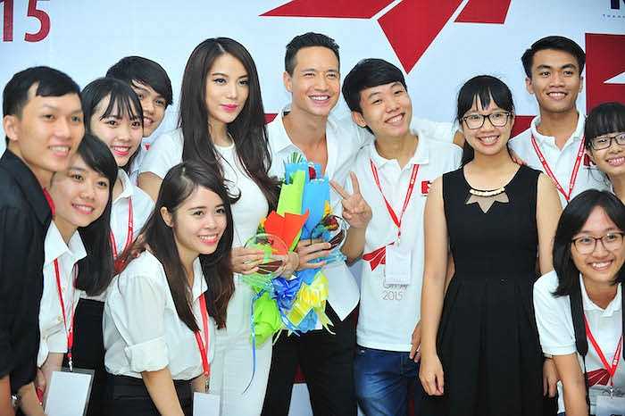 Trương Ngọc Ánh cũng đang chuẩn bị sản xuất một TV show mang tên mình, nhằm vào việc chia sẻ phong cách sống và sức khỏe dành cho phụ nữ. (Trung Ngạn)