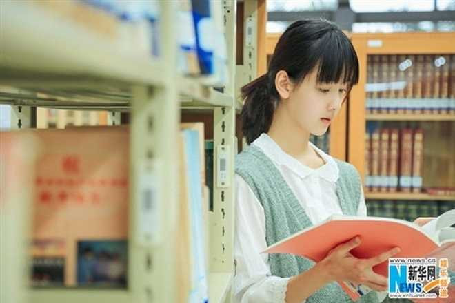 Vẻ đẹp trong sáng, phong cách sống giản dị, kín đáo của Trần Đô Linh tạo ấn tượng tốt trong lòng mọi người.