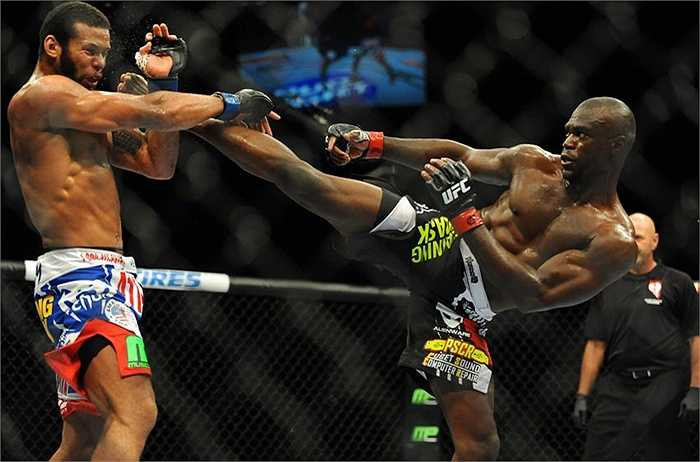 Tuy nhiên, đòn Soccer Kick vẫn được cho phép ở một số giải MMA khác, chẳng hạn như tại ONE FC (giải MMA có trụ sở chính thức tại Singapore).