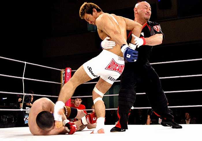 Chấm dứt thời kì lịch sử võ thuật thế giới được viết bởi mồ hôi, máu và nước mắt của biết bao nhiêu võ sĩ...