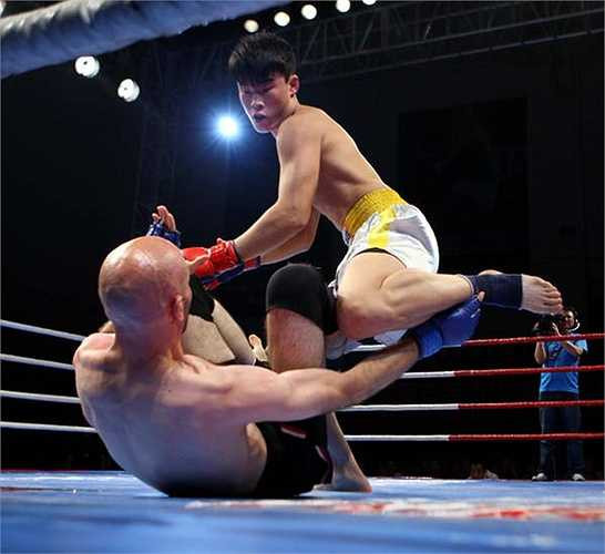 Soccer Kick là một trong số đó. Cái tên 'Soccer Kick' xuất phát từ tư thế của người ra đòn: hệt như một cầu thủ đang sút một quả bóng vậy.