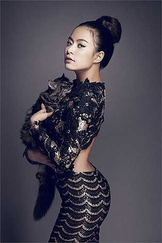 Có thể thấy ở Hoàng Thùy Linh hội tụ đủ mọi tố chất để có thể phát triển và thành công trong ngành nghệ thuật: năng khiếu, được đào tạo bài bản, tài năng và nhan sắc.