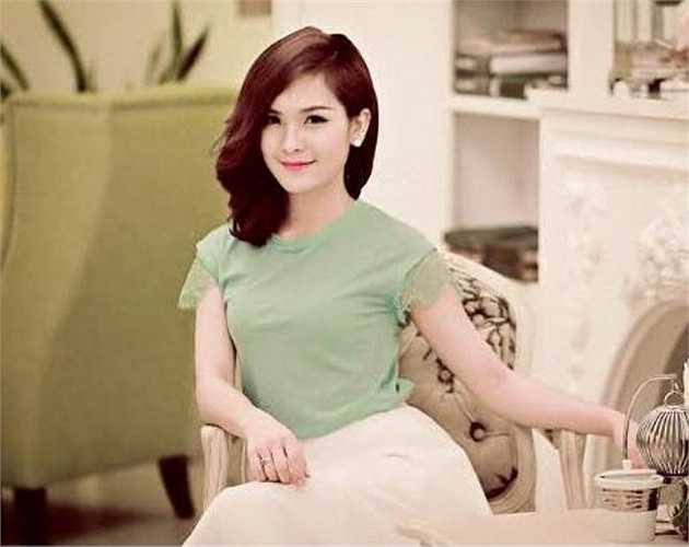 Cô bạn còn có sở trường là múa và vẽ.