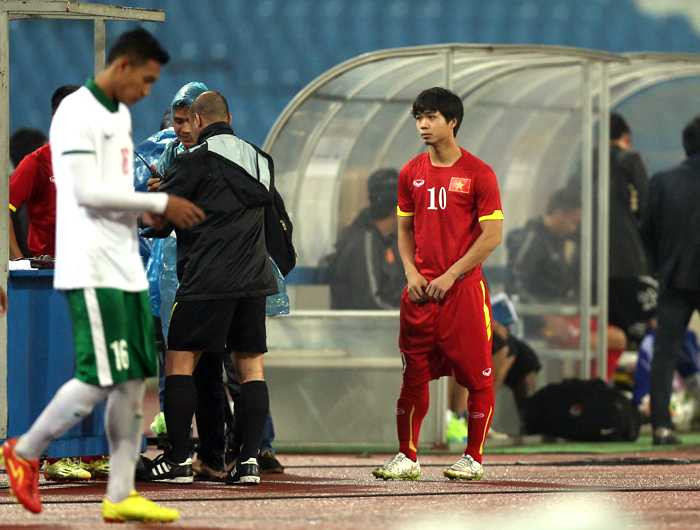 Công Phượng dự bị ở U23 Việt Nam