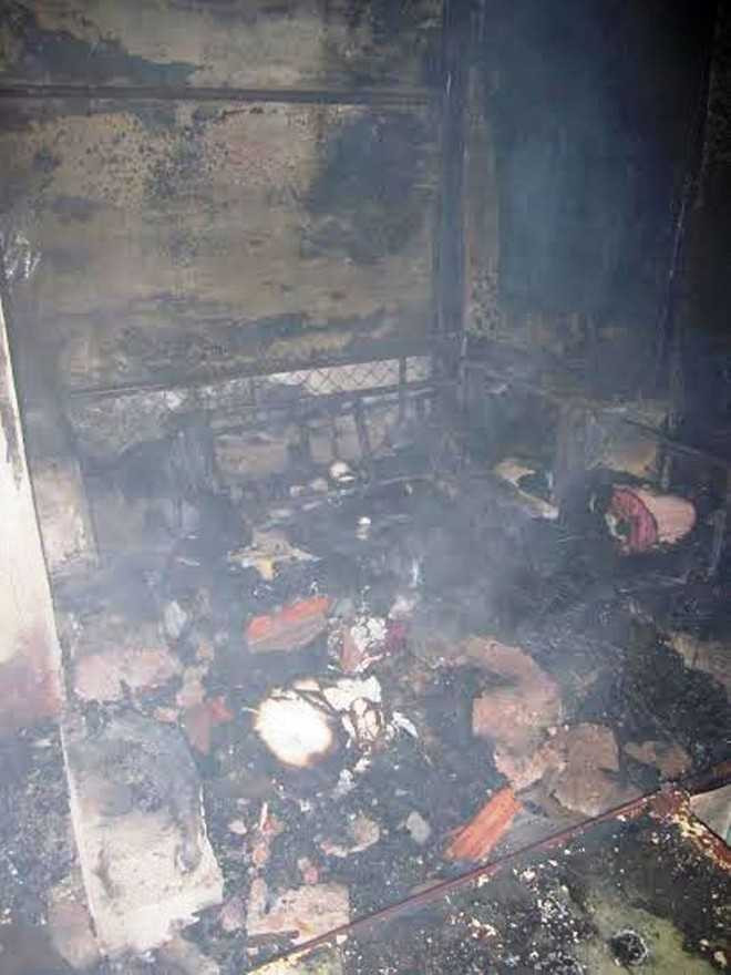 Cháy chợ trong đêm, tiểu thương không kịp trở tay