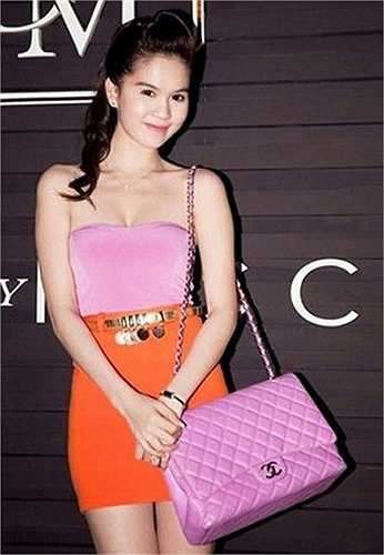 'Tôi nghĩ, nếu được tôi sẽ gắn bó suốt đời với anh ấy', Ngọc Trinh hào hứng.