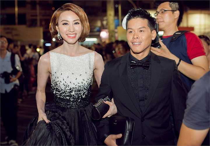 Sự trở lại của Ngân Khánh sau khi cưới chồng khá ấn tượng, tại lễ trao giải thưởng truyền hình HTV lần thứ 9 (HTV Awards), Ngân Khánh được xướng tên với giải thưởng Nữ diễn viên được yêu thích.