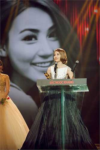 Ngân Khánh đang hy vọng, với giải thưởng diễn viên được yêu thích của HTV Awards sẽ tiếp thêm sức mạnh và thổi lên sự đam mê của cô