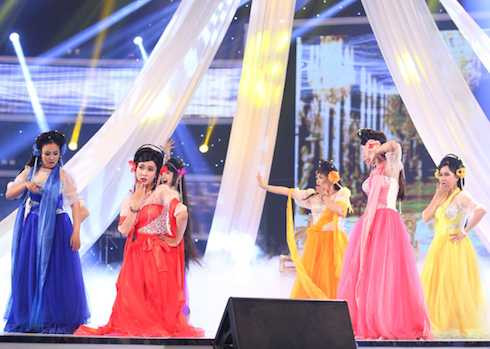 Nhóm Chuồn Chuồn Giấy