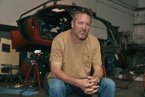 Ai tạo ra những chiếc xe độc nhất vô nhị trong Fast & Furious 7