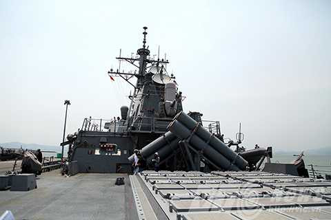 Hoa Kỳ, chiến hạm, Hải quân Mỹ, tàu khu trục, Đà Nẵng, USS FITZGERALD,USS FORT WORTH