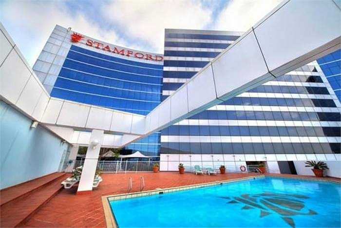 Khách sạn sân bay tốt nhất Australia và Châu Đại Dương: Stamford Plaza Sydney. Đây là khách sạn sân bay tốt nhất khu vực này kể từ năm 2012