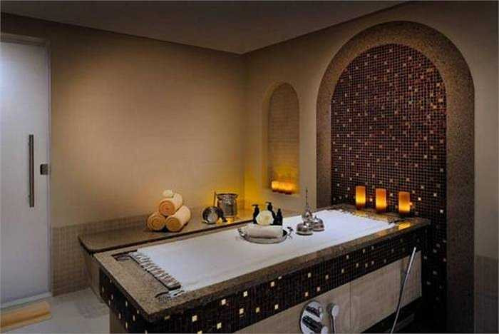 Khách sạn sân bay tốt nhất Trung Đông: Movenpick Hotel Bahrain. Khách sạn 5 sao này có đủ tiện nghi để đáp ứng một địa điểm nghỉ ngơi cho người bận rộn ngay tại sân bay