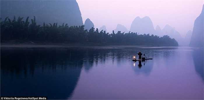 Ngư dân Trung Quốc đi đánh cá