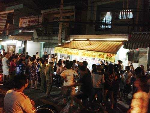 Thanh niên xông vào nhà dân trong đêm, chốt cửa xin 'ngủ nhờ'