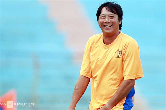 Mùa này, đội SHB Đà Nẵng của Huỳnh Đức thi đấu không thành công, khi trải qua tám vòng mới có sáu điểm và xếp ở nhóm cuối bảng. Chủ nhật này 12/4, Đà Nẵng gặp Khánh Hòa ở vòng chín V-League.