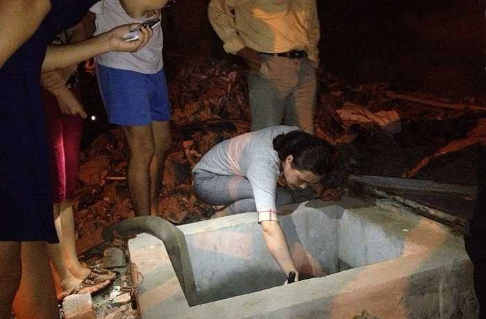 Theo phản ánh của nhiều hộ dân sống tại chung cư Thăng Long Garden do Công ty Cổ phần May Thăng Long làm chủ đầu tư, khoảng 4h ngày 6/4, toàn thể khu chung cư Thăng Long Garden bị mất nước sinh hoạt mà không rõ lý do. Đến 7h tối, nước vẫn chưa có, khiến sinh hoạt của cư dân bị ảnh hưởng nghiêm trọng. 